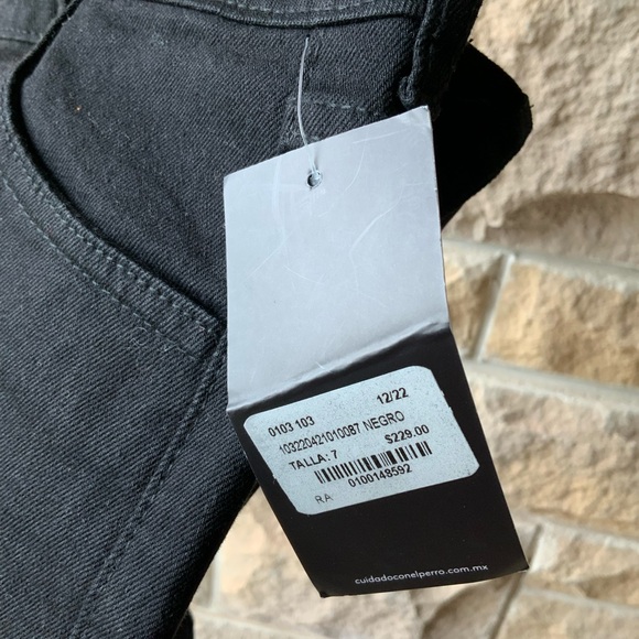 CUIDADO CON EL PERRO Black Straight Leg Black Jeans Women’s size 28” BRAND NEW - Picture 6 of 12
